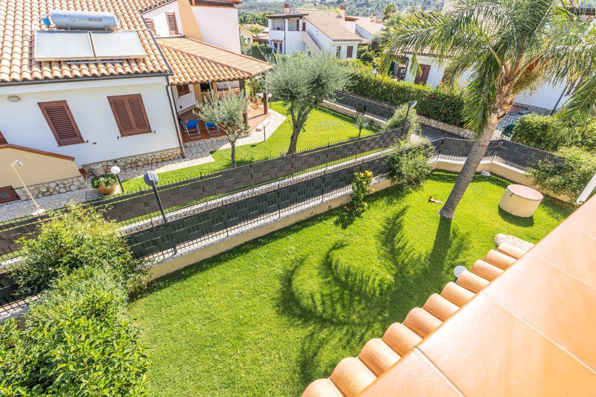 Sole Mare Deluxe Villa Campofelice Di Roccella Exterior foto