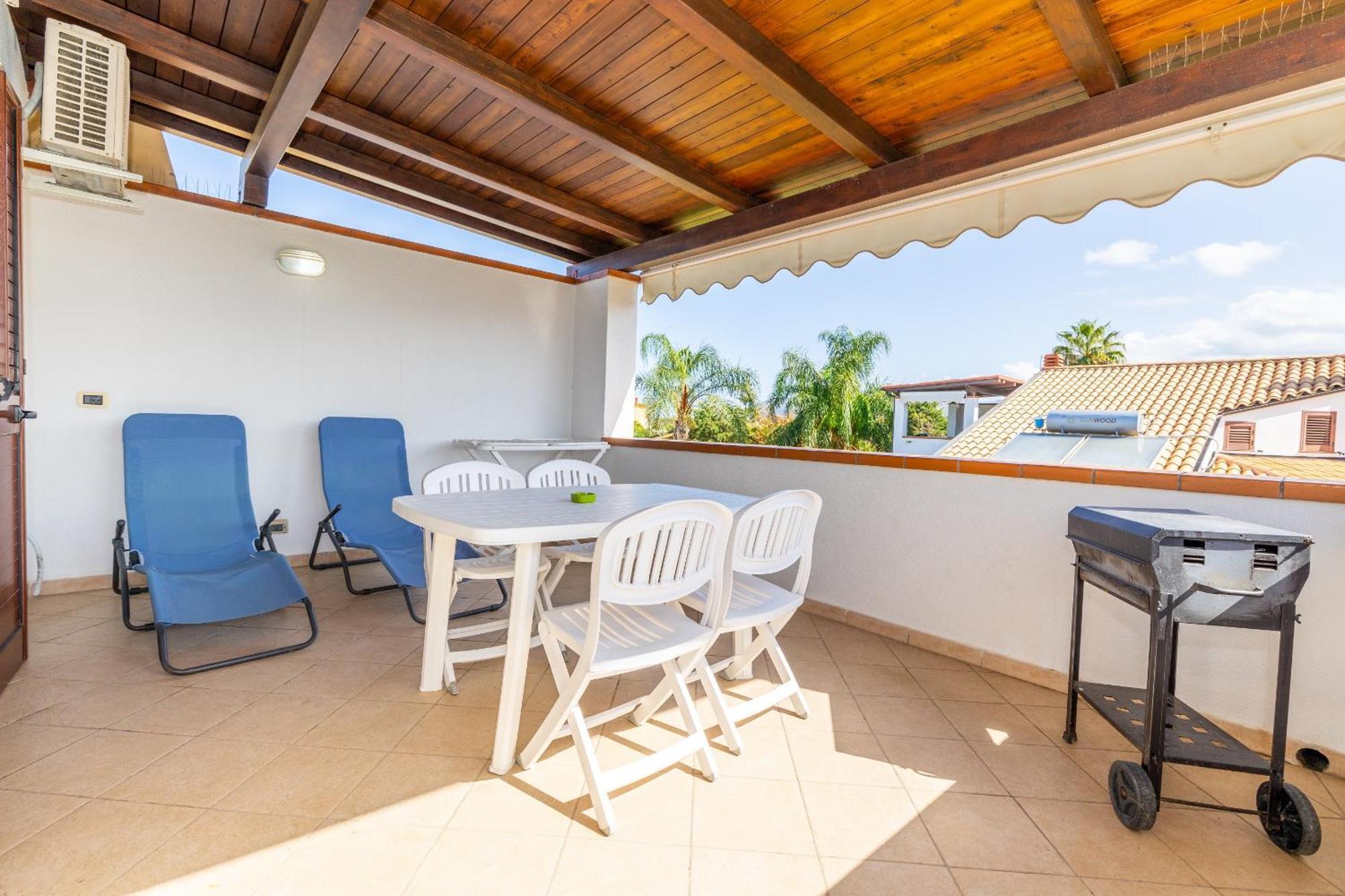 Sole Mare Deluxe Villa Campofelice Di Roccella Exterior foto
