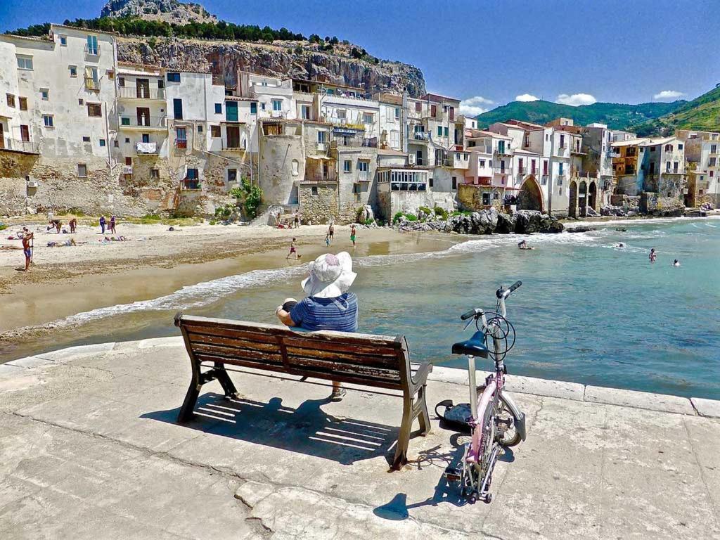 Sole Mare Deluxe Villa Campofelice Di Roccella Exterior foto
